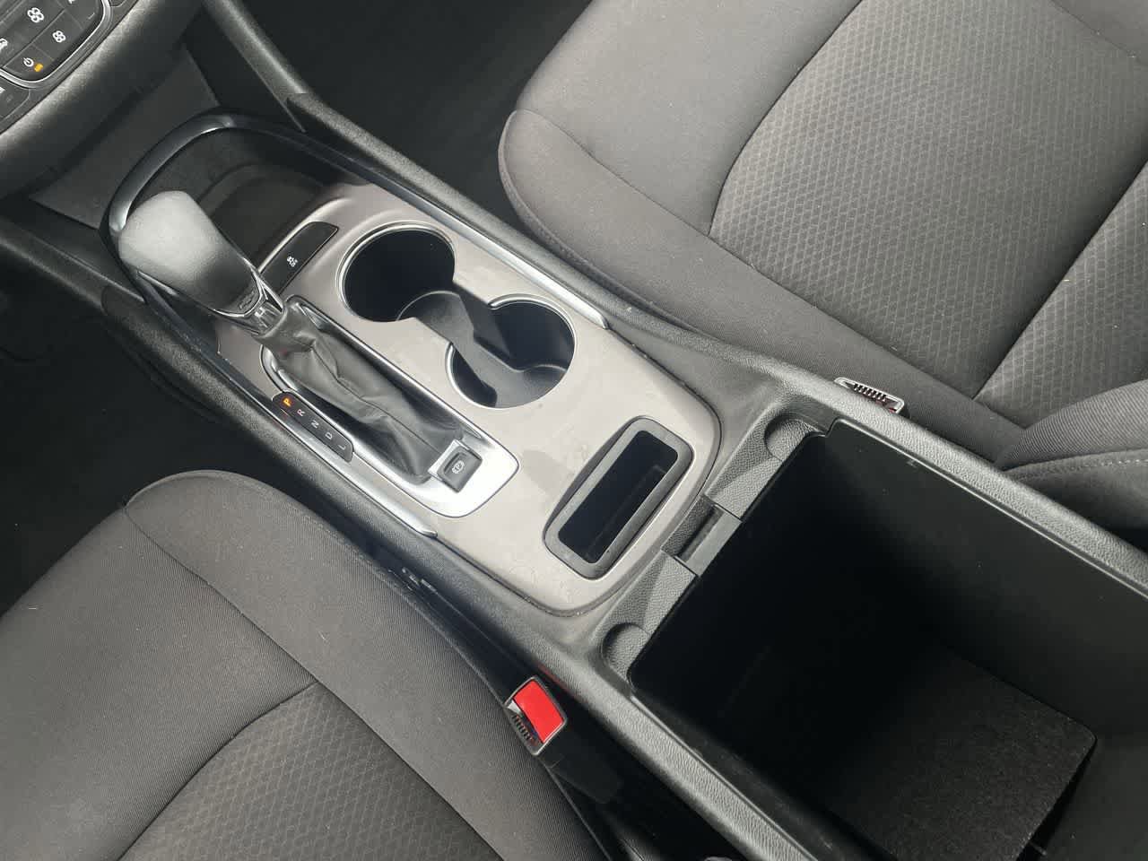 Used 2022 Chevrolet Malibu LT FWD image 22