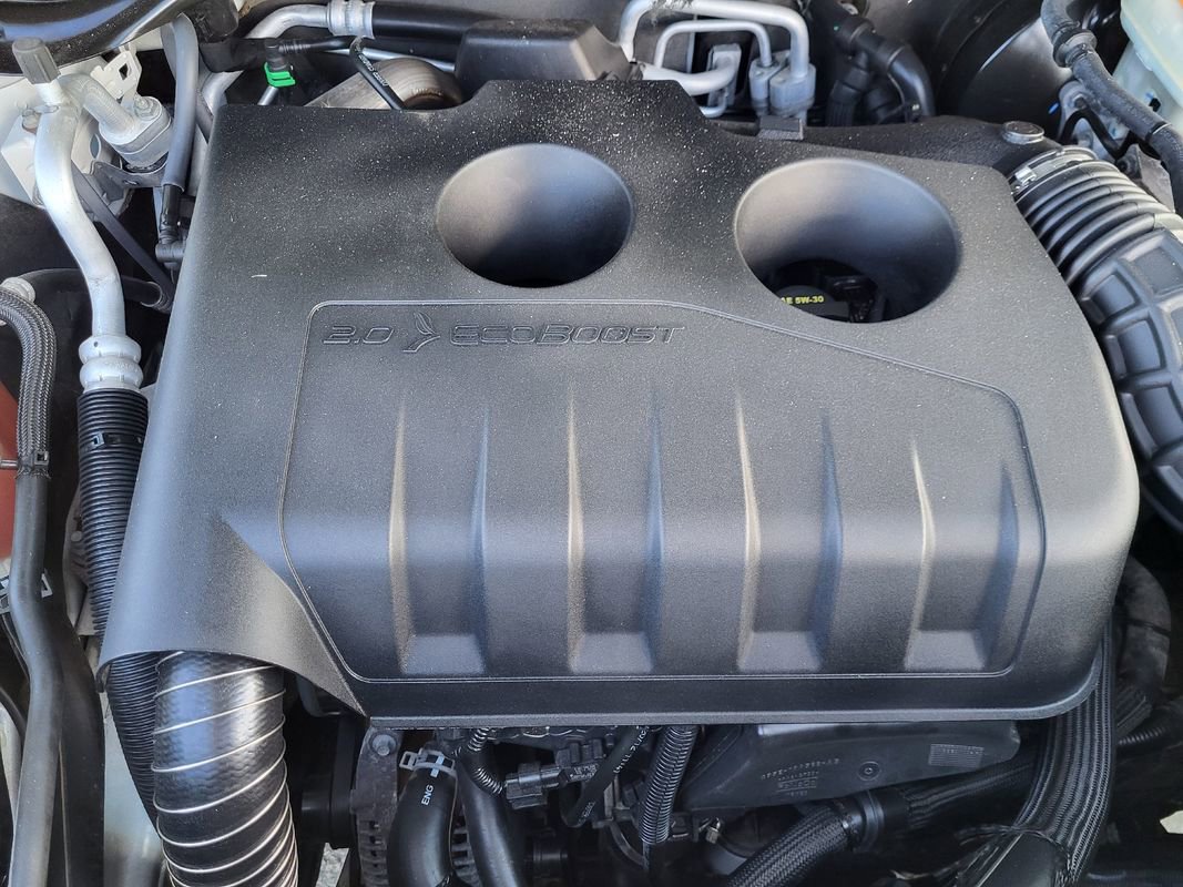 Used 2013 Ford Explorer Limited FWD image 35