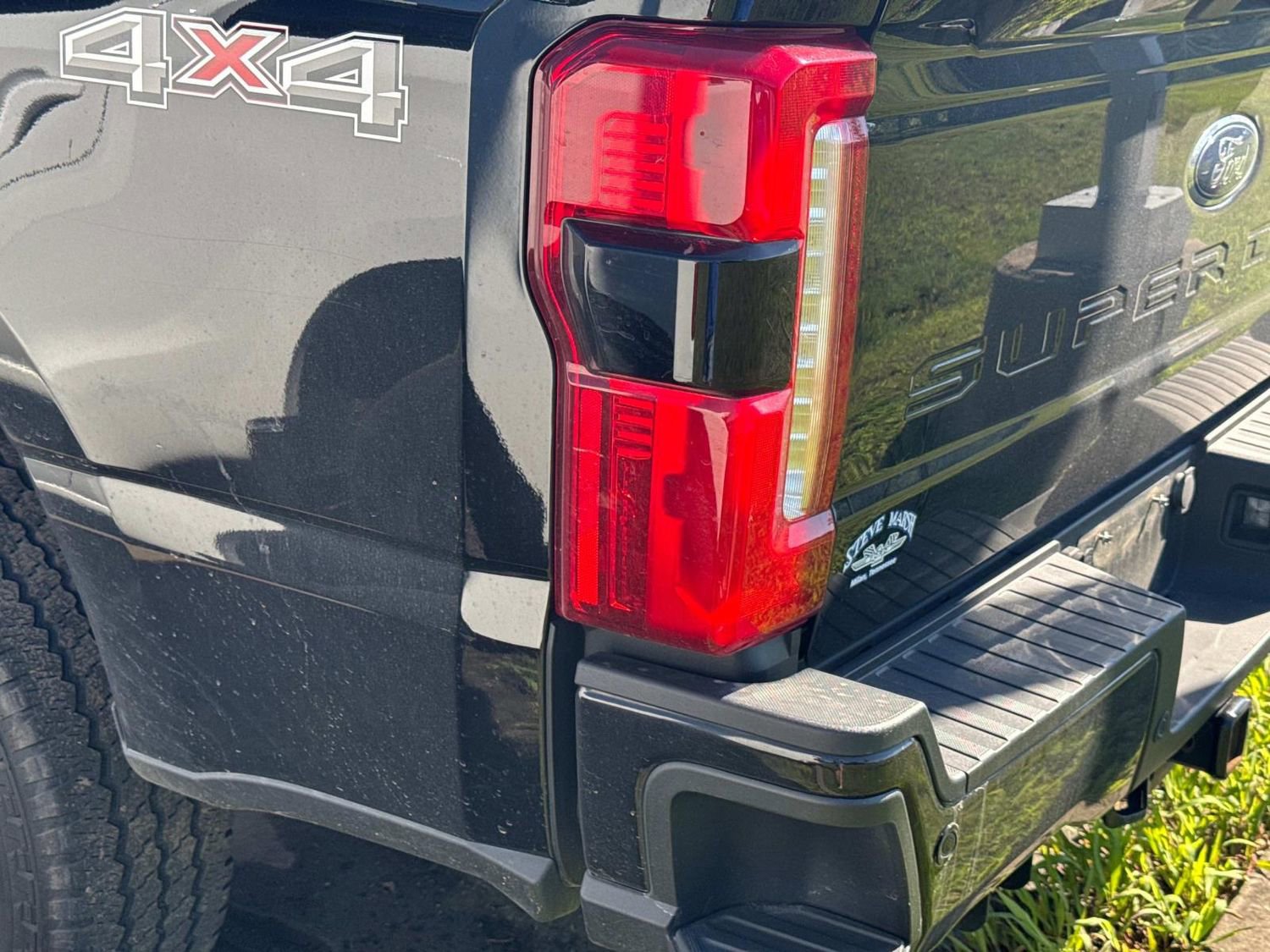 Used 2024 Ford F250 XL w/ STX Appearance Package AWD/4WD image 10