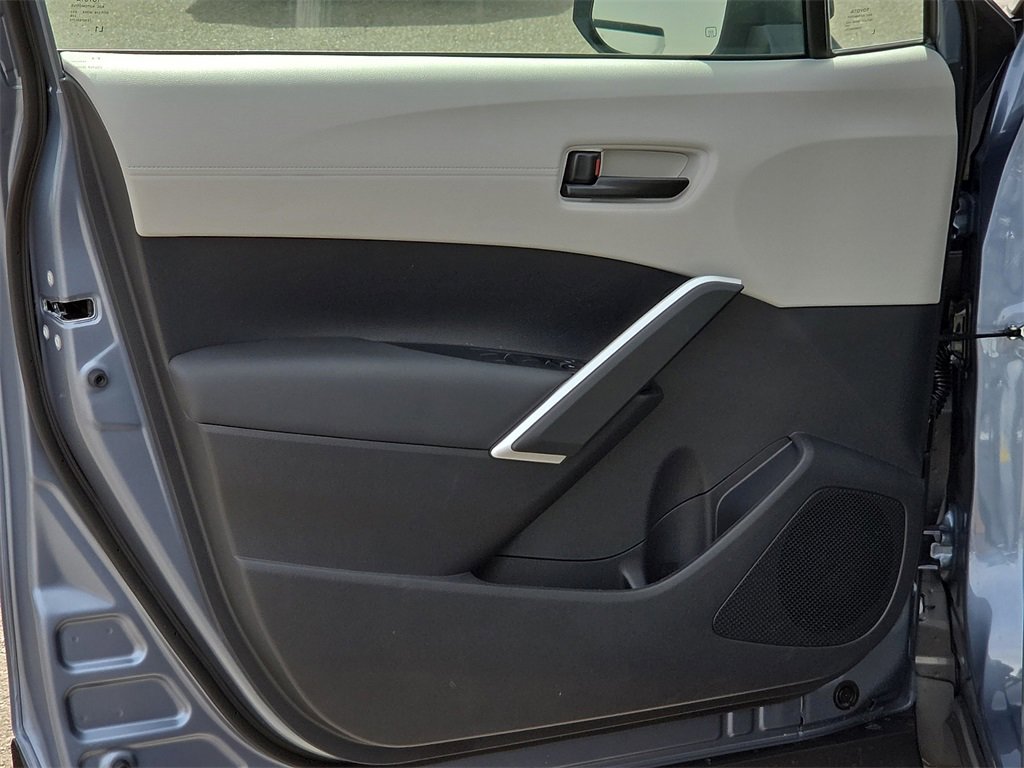 New 2026 Toyota Corolla Cross L image 17