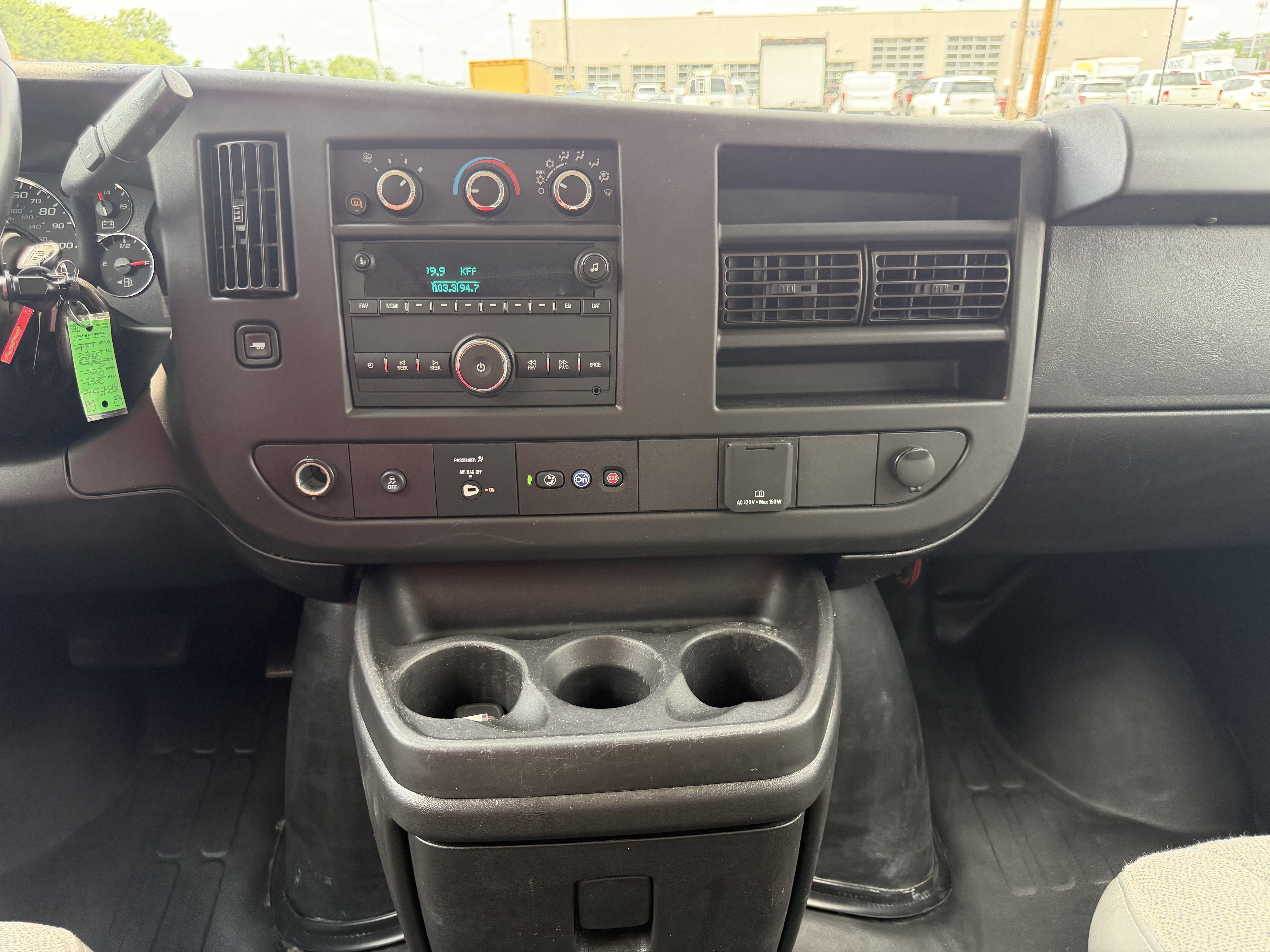 Used 2022 GMC Savana 3500 Extended w/ Driver Convenience Package RWD image 16