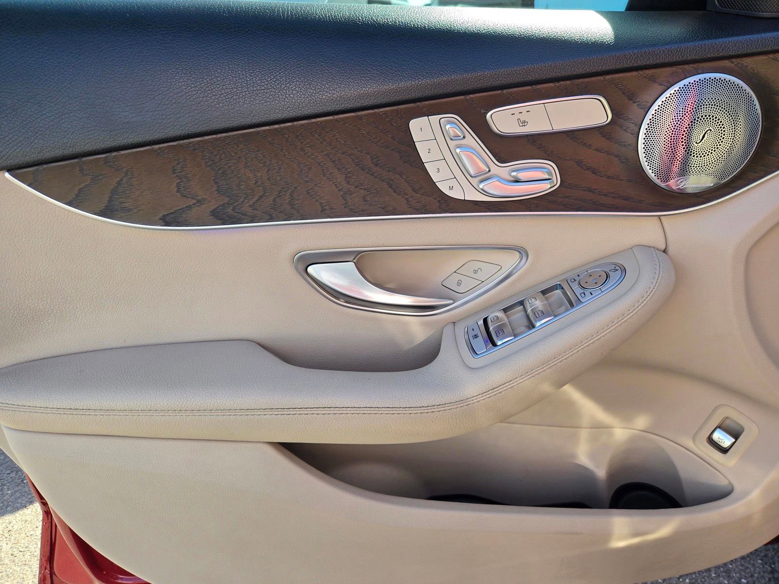 Used 2021 Mercedes-Benz C 300 Sedan image 19