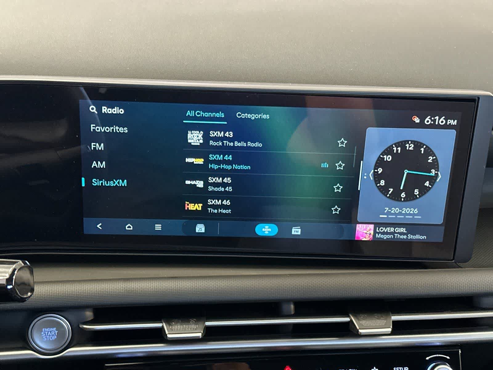 New 2026 Hyundai Santa Cruz SEL FWD image 16