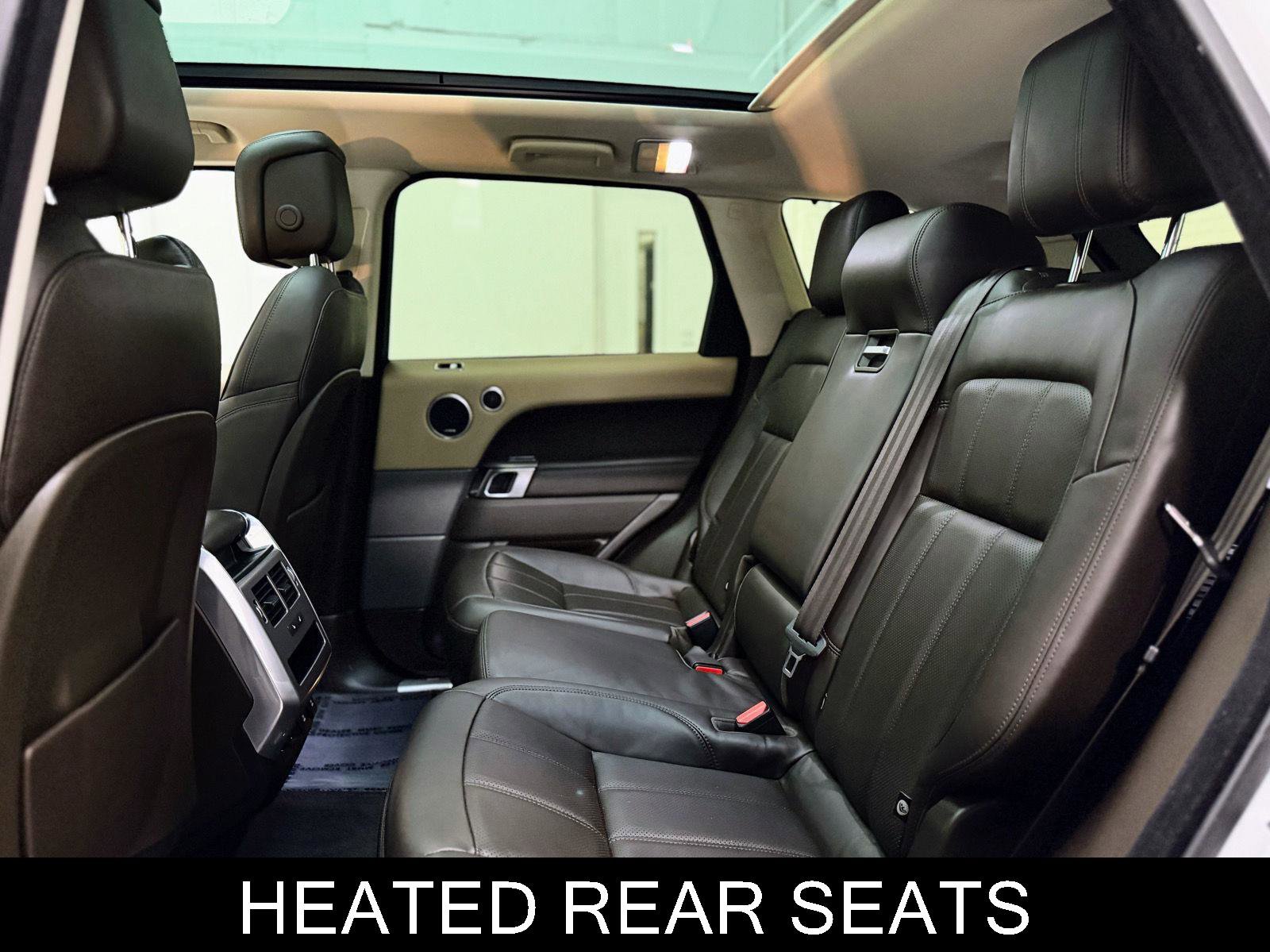 Used 2020 Land Rover Range Rover Sport HSE image 18