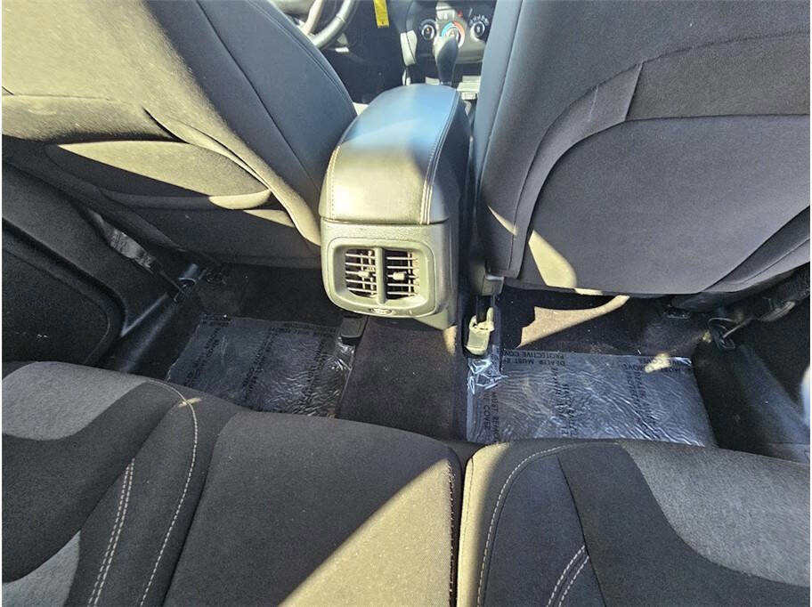 Used 2018 Jeep Cherokee Latitude w/ Altitude Package image 18