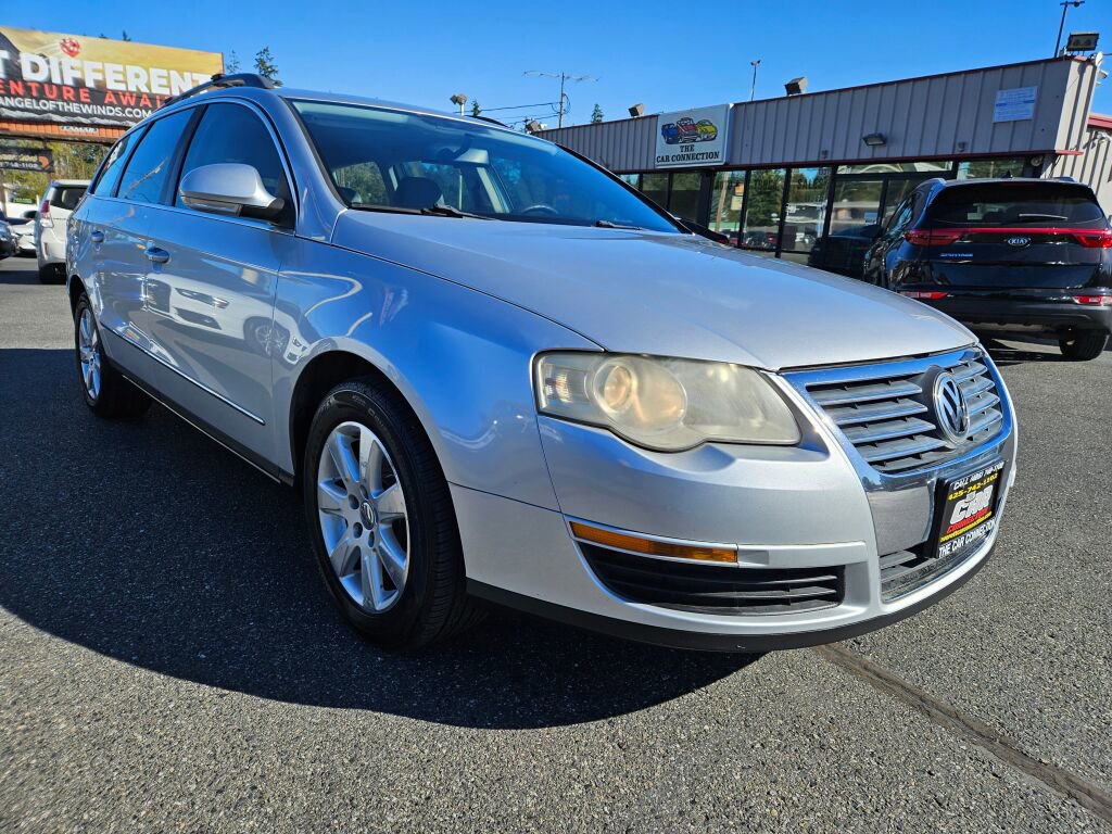 Used 2007 Volkswagen Passat 2.0T FWD image 3