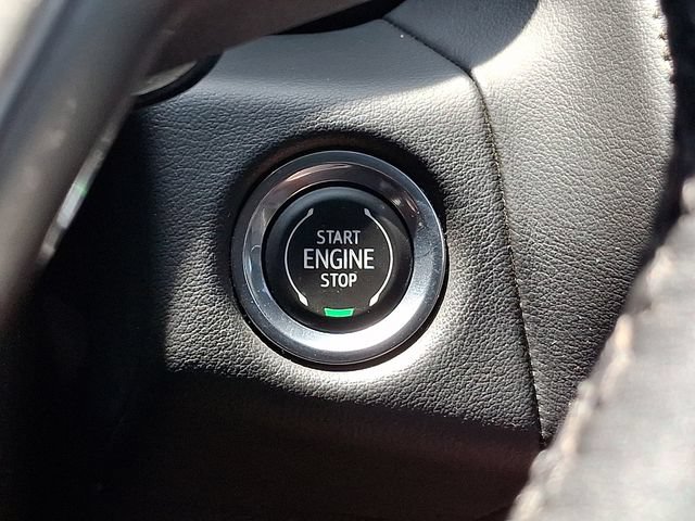 Used 2021 Chevrolet Suburban Premier AWD/4WD image 26