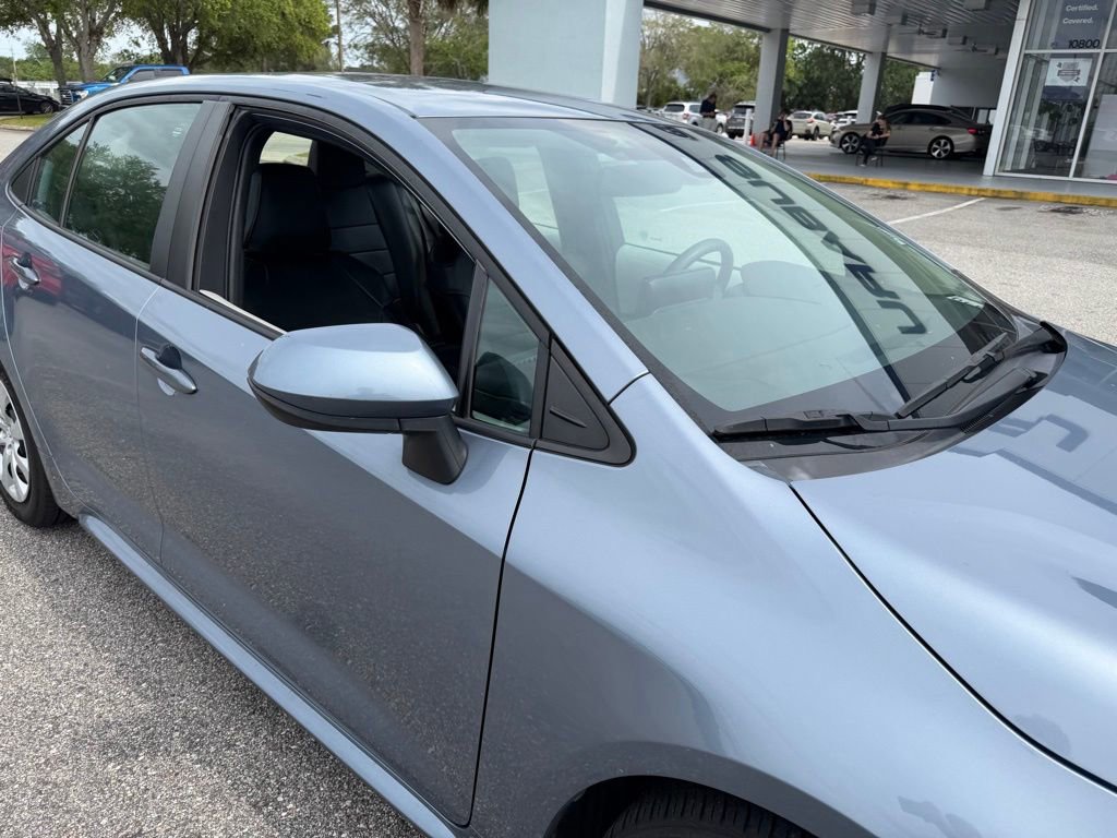 Used 2022 Toyota Corolla LE FWD image 14