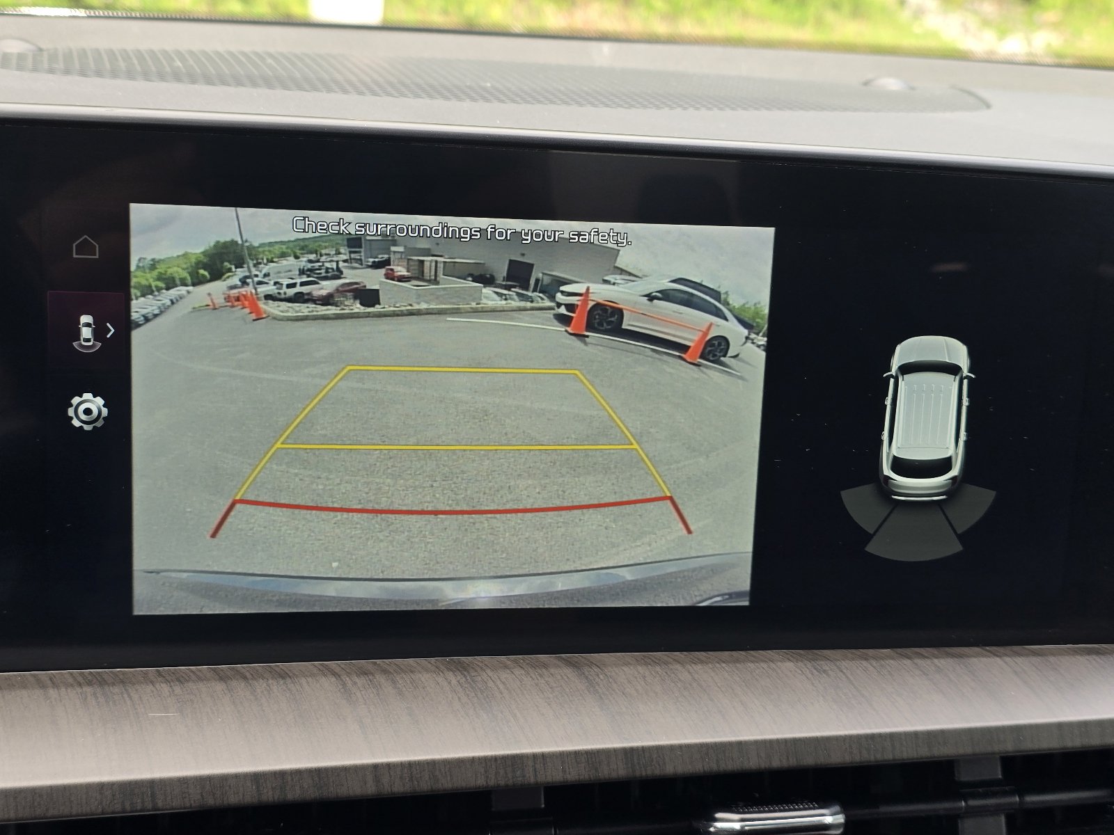 Used 2023 Kia Telluride EX w/ EX Captain's Chair Package AWD/4WD image 18