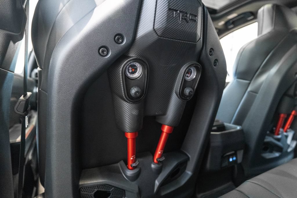 Used 2025 Toyota Tacoma TRD Pro AWD/4WD image 16