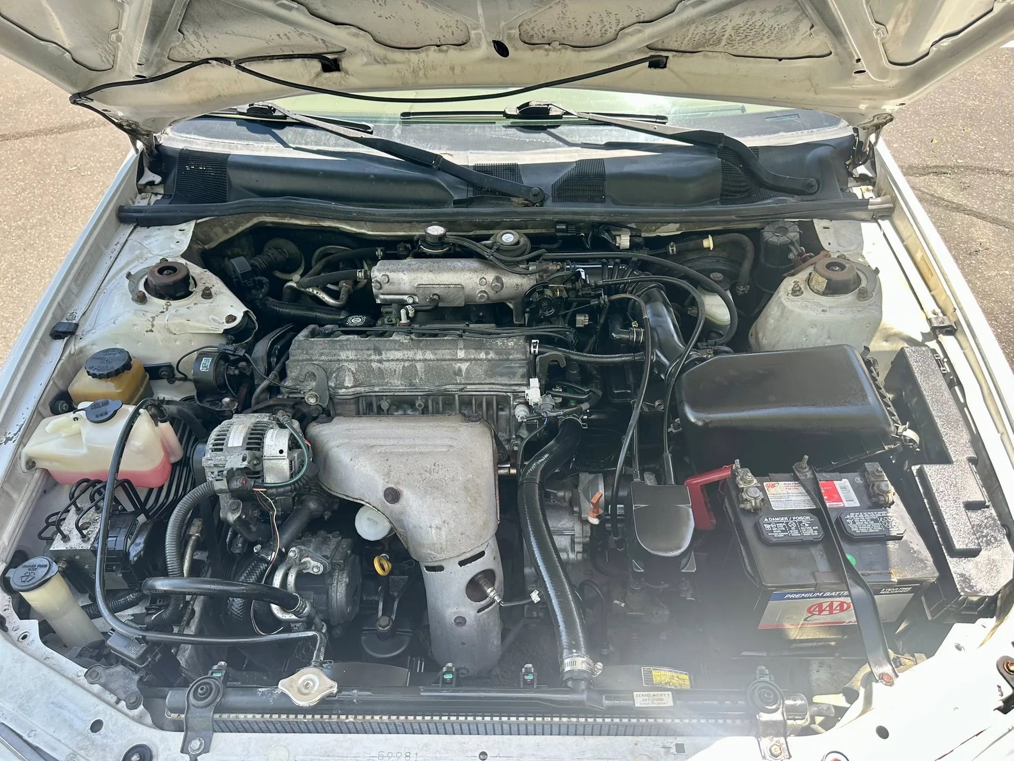 Used 1997 Toyota Camry LE FWD image 9