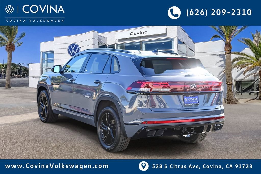 New 2026 Volkswagen Atlas Cross Sport SEL R-Line image 5