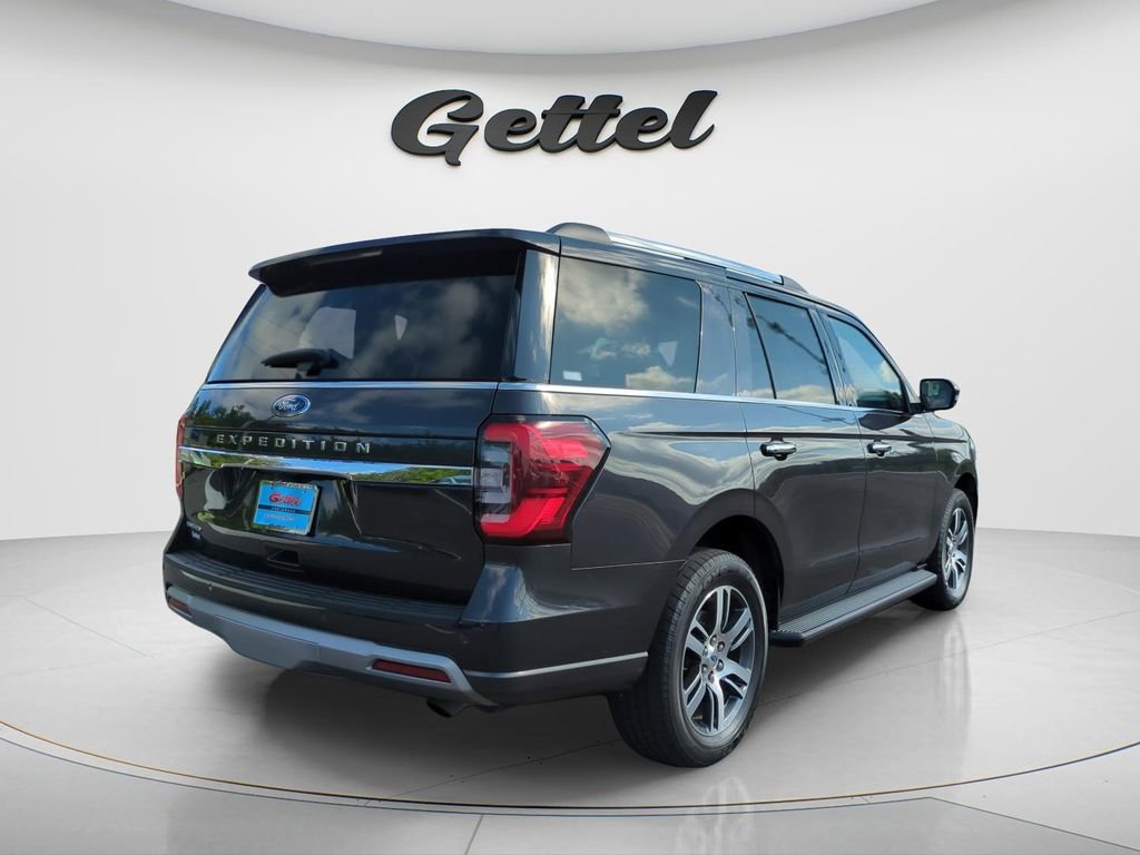 Used 2024 Ford Expedition Limited RWD image 5