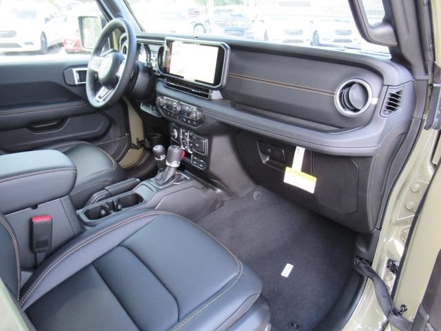 Used 2022 Jeep Wagoneer Series II AWD/4WD image 31