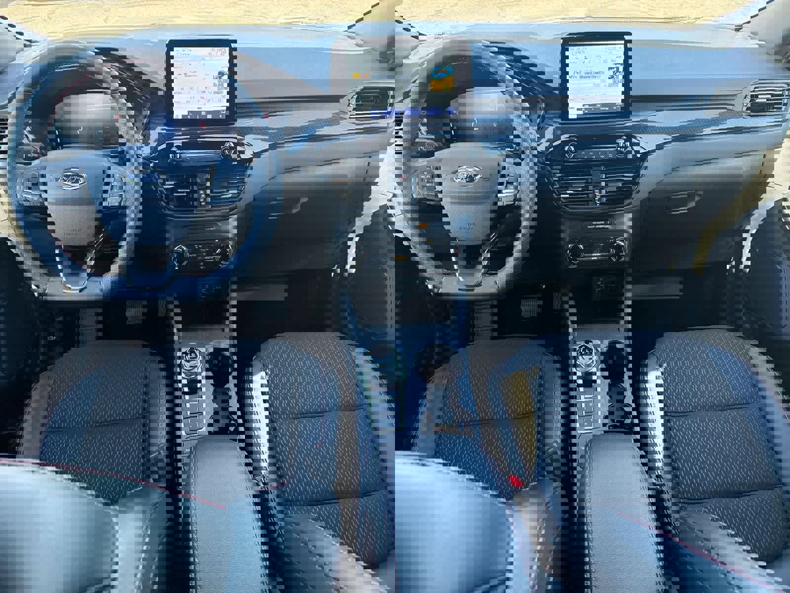 Used 2025 Ford Escape ST-Line image 15