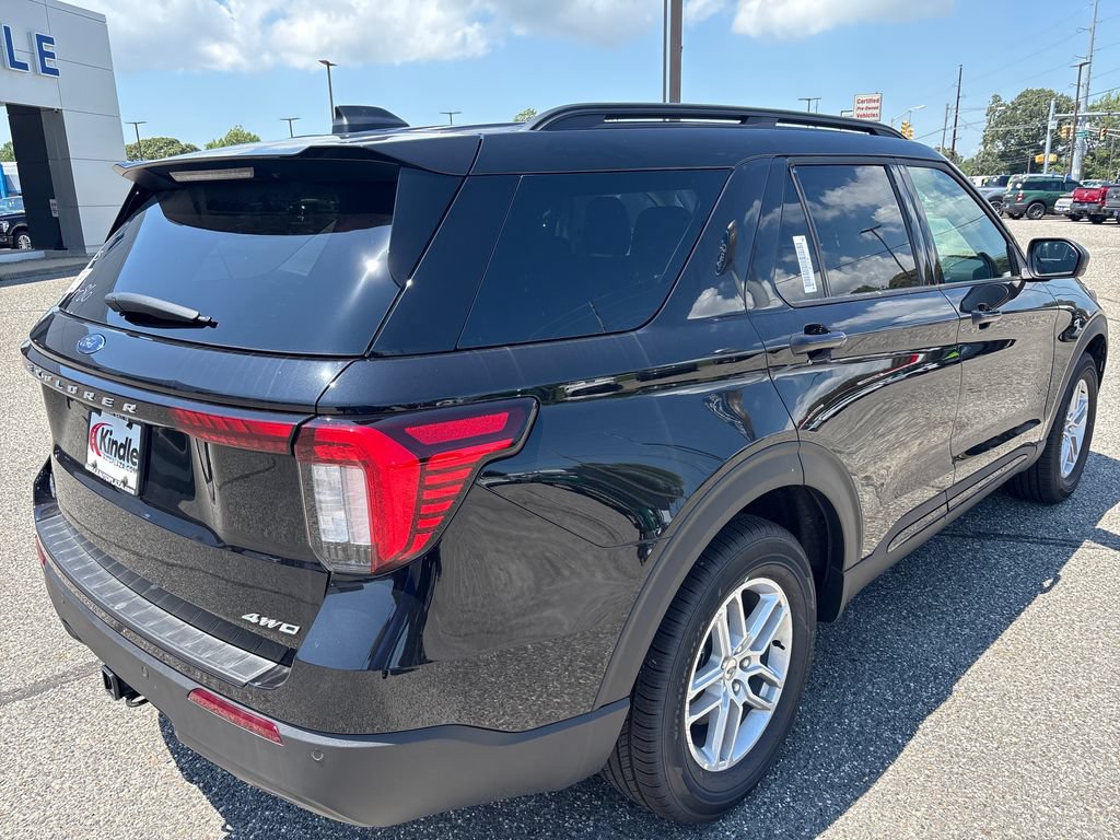 New 2026 Ford Explorer Active AWD/4WD image 24