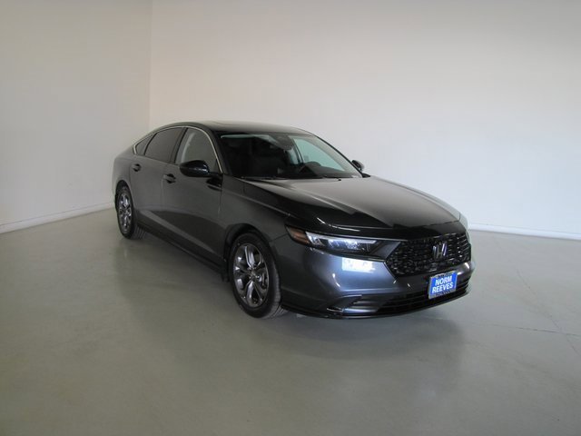 Certified 2023 Honda Accord EX image 3