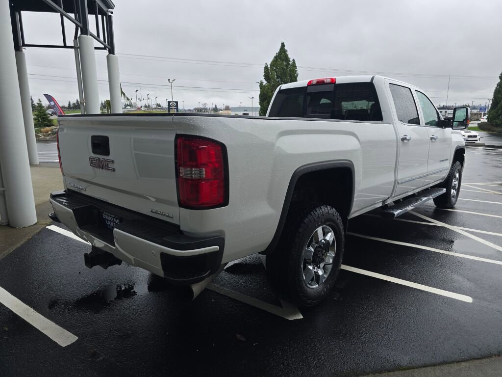 Used 2017 GMC Sierra 3500 Denali w/ Duramax Plus Package image 5