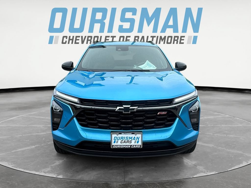 Used 2025 Chevrolet Trax RS w/ Sunroof Package FWD image 8