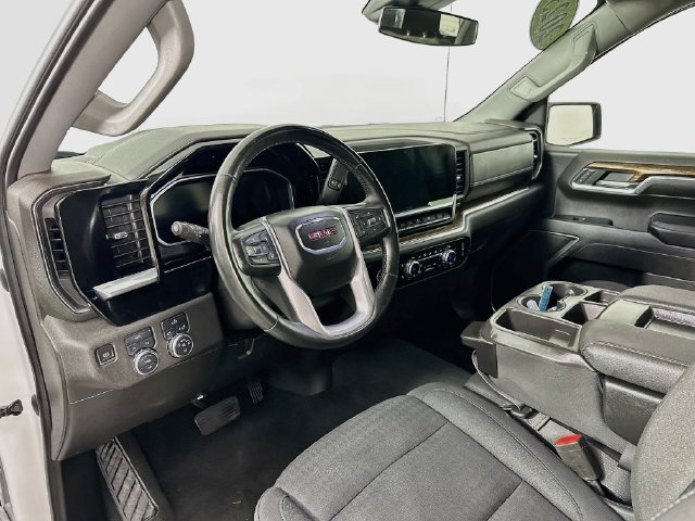 Used 2023 GMC Sierra 1500 Elevation AWD/4WD image 10