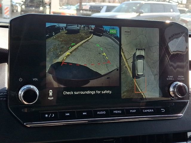 Used 2023 Mitsubishi Outlander SE Black Edition image 17