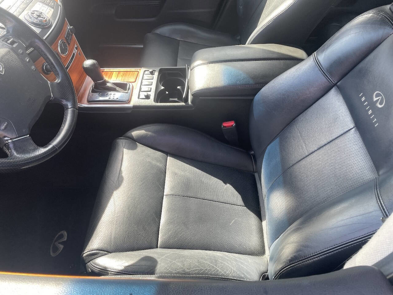 Used 2006 INFINITI M35 x image 4