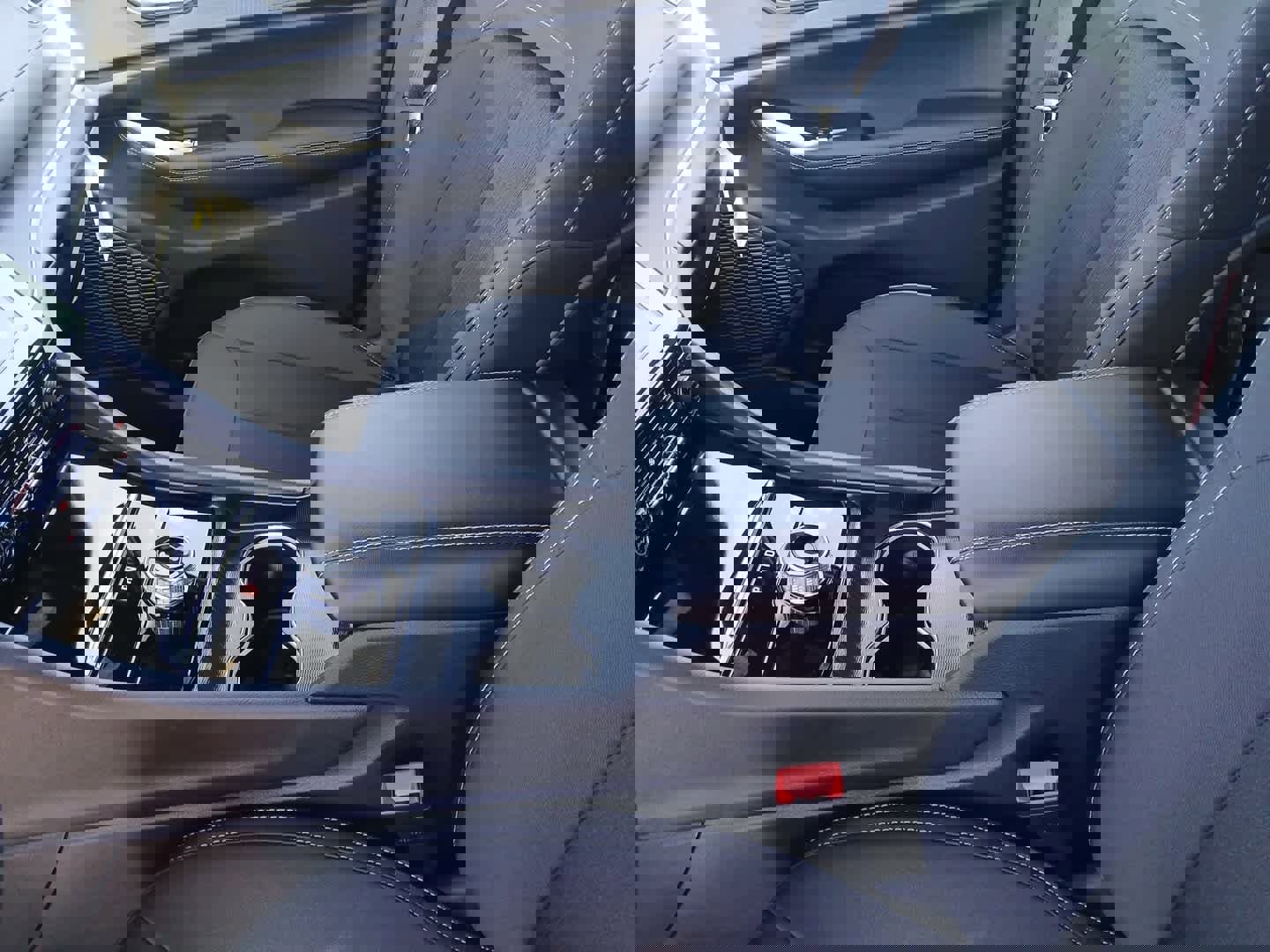 New 2025 Jeep Grand Cherokee L Laredo w/ Luxury Tech Group I image 18