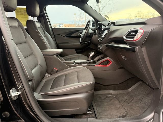 Used 2023 Chevrolet TrailBlazer RS w/ Technology Package image 33