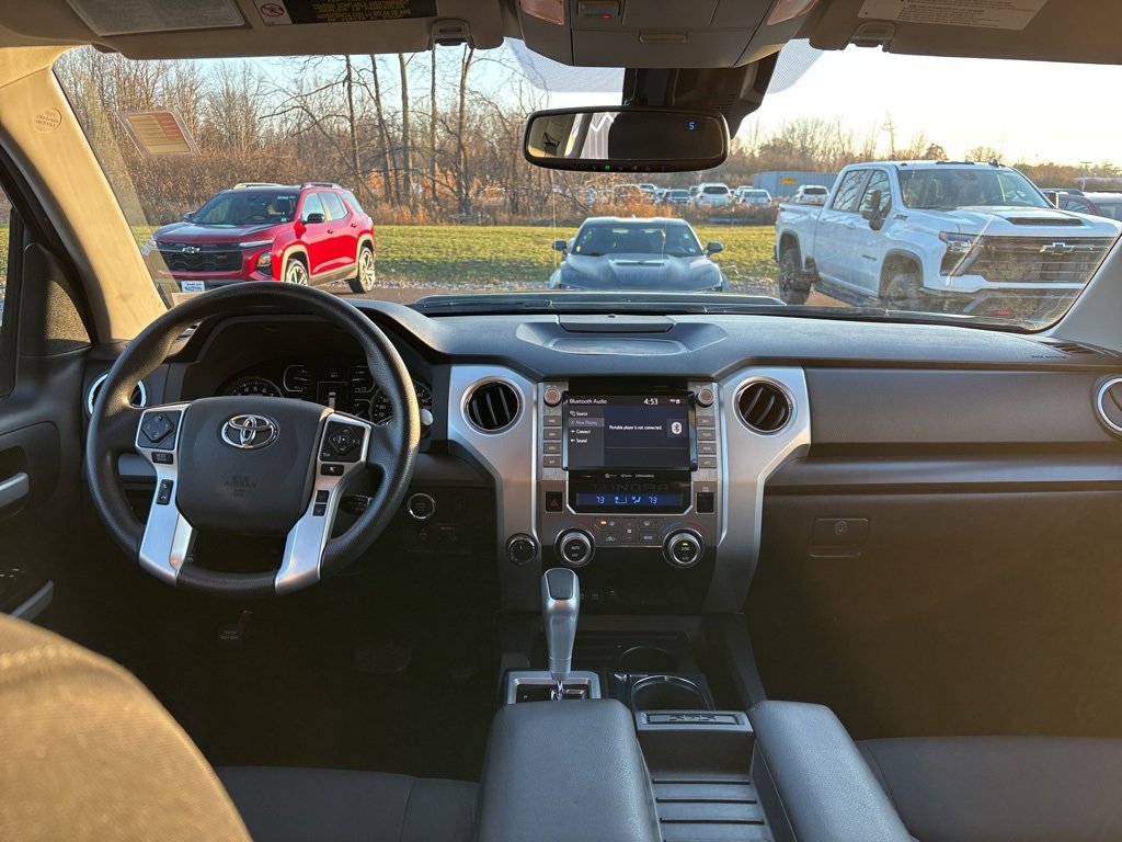 Used 2020 Toyota Tundra 4x4 CrewMax image 22