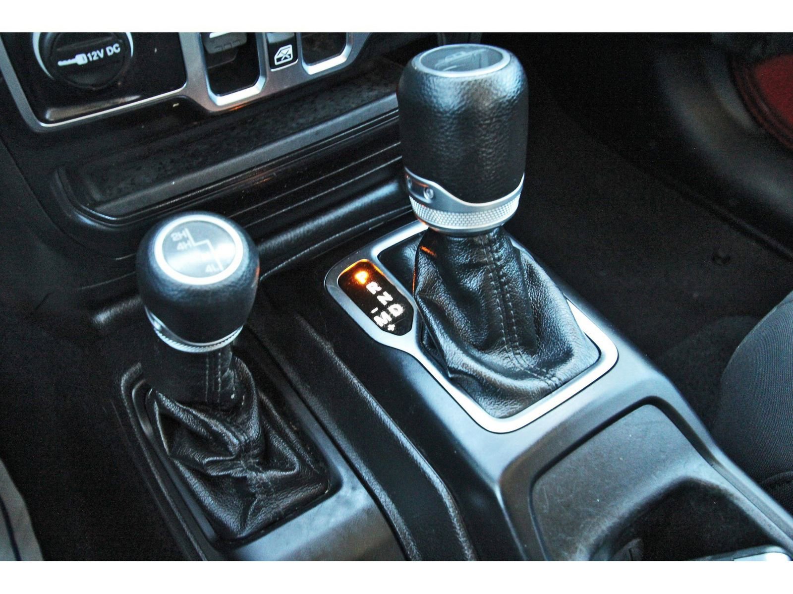 Used 2020 Jeep Gladiator Sport w/ Quick Order Package 24S image 28