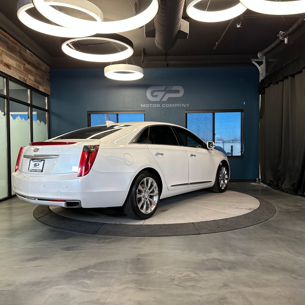 Used 2016 Cadillac XTS Premium AWD/4WD image 3