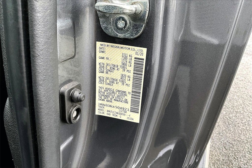 Used 2020 Nissan Titan SV w/ SV Convenience Package image 19