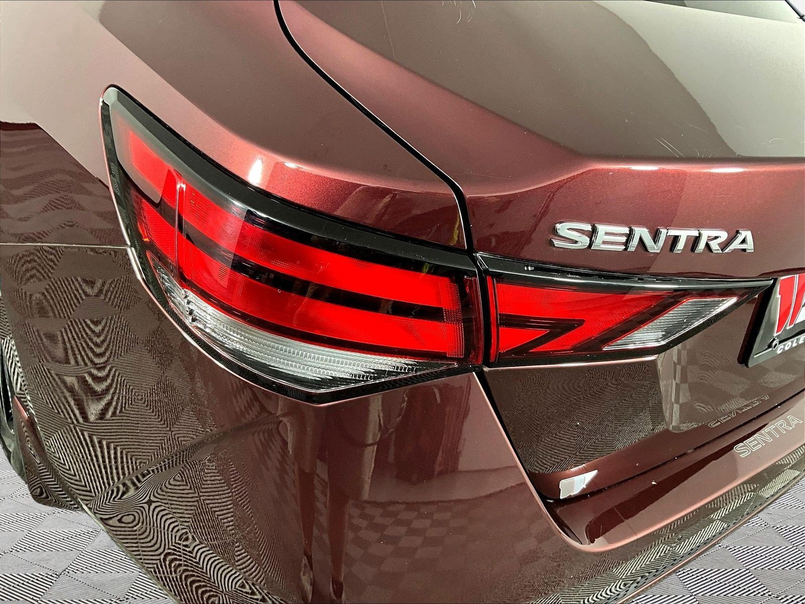 Certified 2021 Nissan Sentra SV w/ Trunk Package FWD image 23