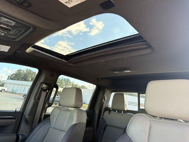 Used 2023 Chevrolet Silverado 1500 ZR2 w/ Technology Package AWD/4WD image 34