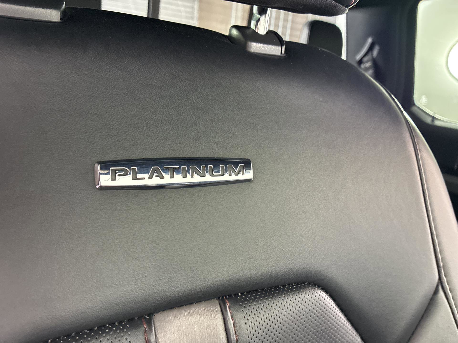 Used 2018 Ford F150 Platinum w/ Equipment Group 701A Luxury image 20