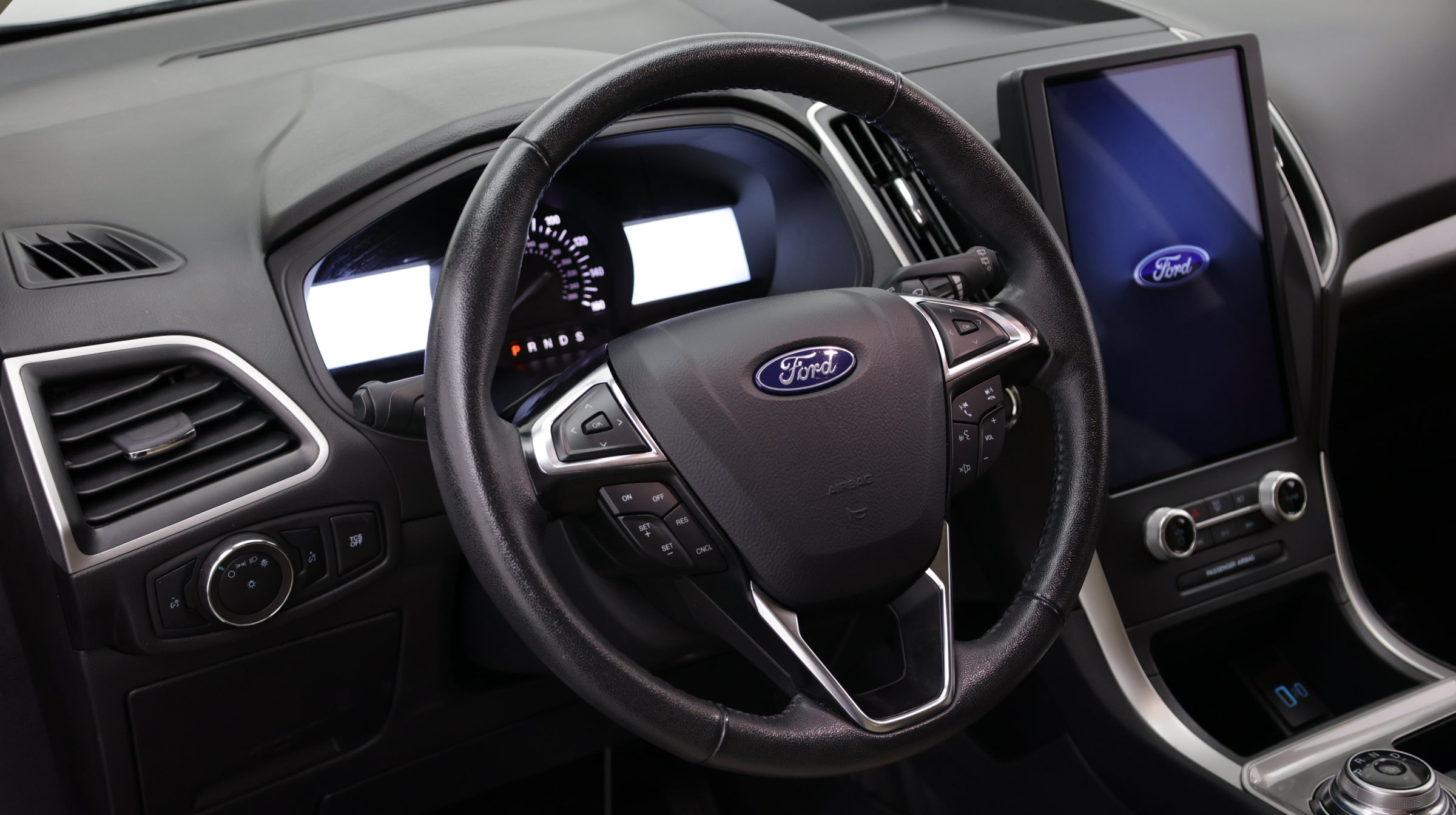 Used 2024 Ford Edge SEL AWD/4WD image 12