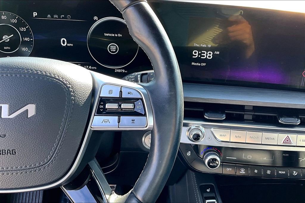 Used 2023 Kia Telluride SX X-Line image 25
