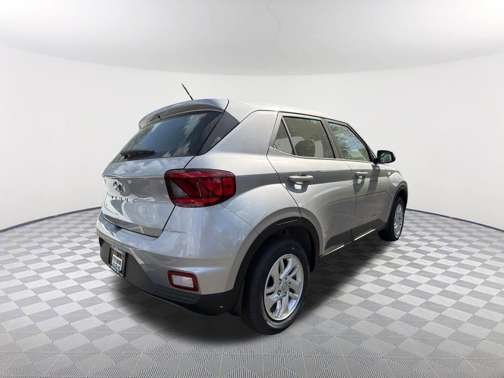 New 2026 Hyundai Venue SE image 5