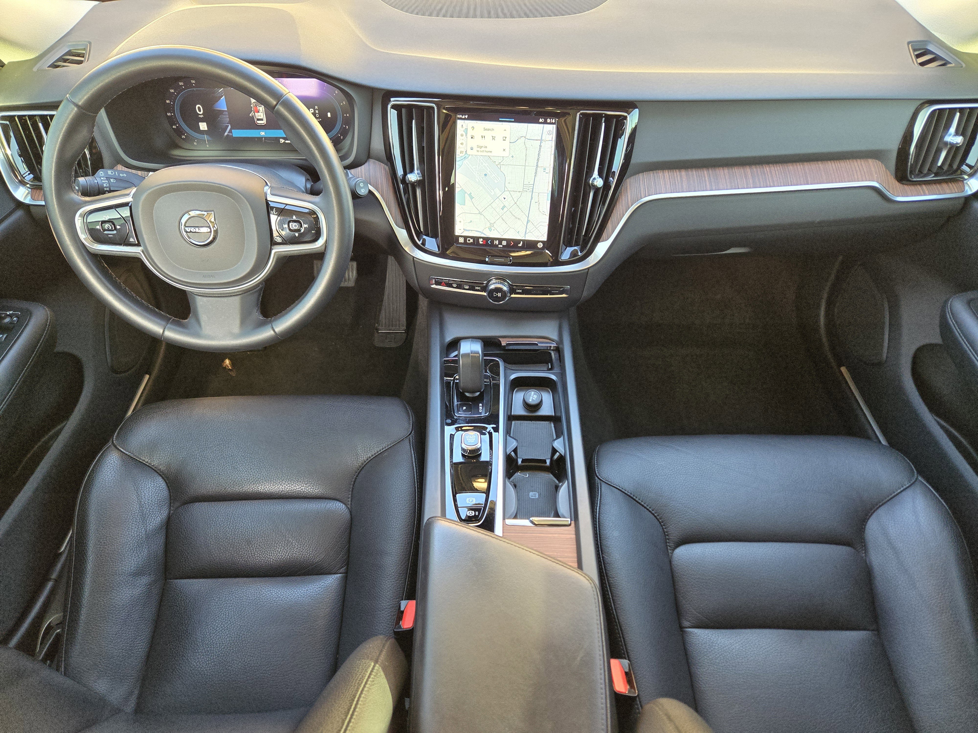 Certified 2023 Volvo V60 B5 Cross Country Plus w/ Climate Package image 35