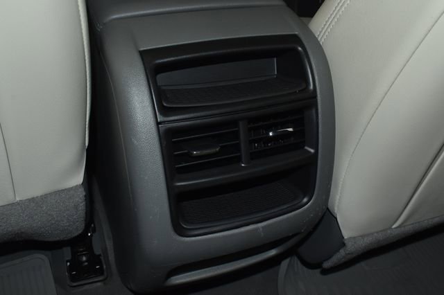 Used 2022 Cadillac XT5 Premium Luxury image 31