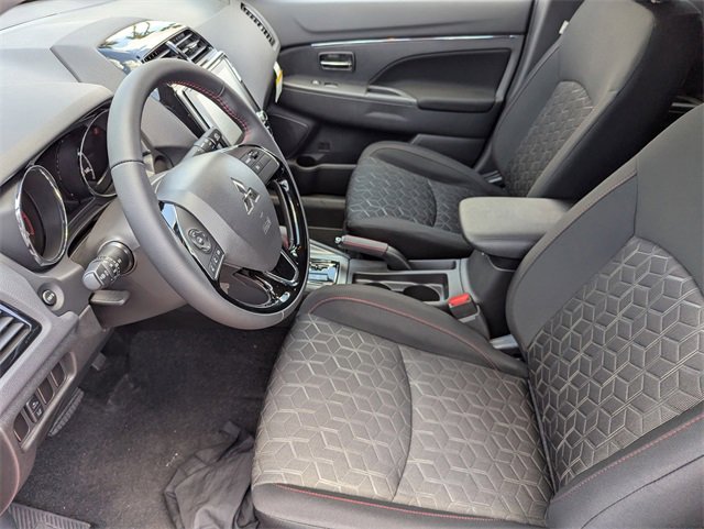 New 2025 Mitsubishi Outlander Sport LE image 11