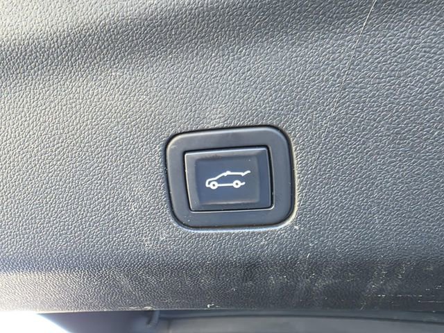 Used 2022 Chevrolet Tahoe Premier image 15