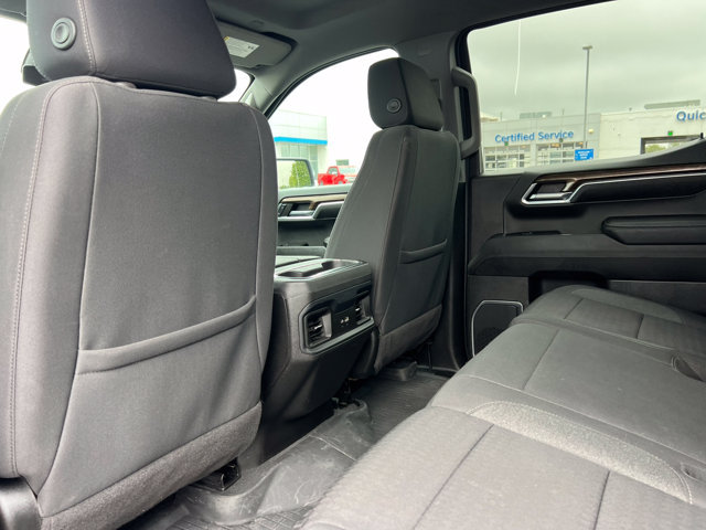 Used 2023 Chevrolet Silverado 1500 LT AWD/4WD image 38