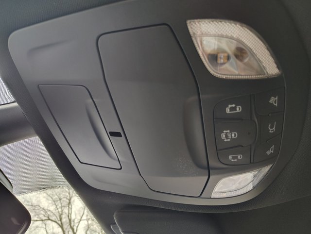 New 2026 Chrysler Pacifica Select w/ S Appearance Package FWD image 28