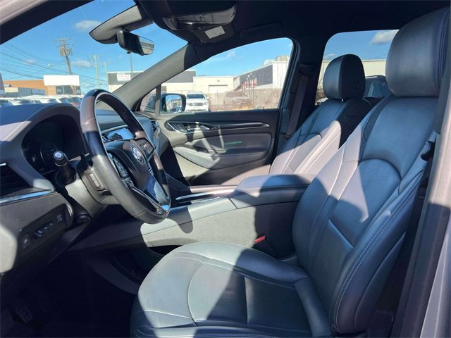Used 2024 Buick Enclave Premium image 16