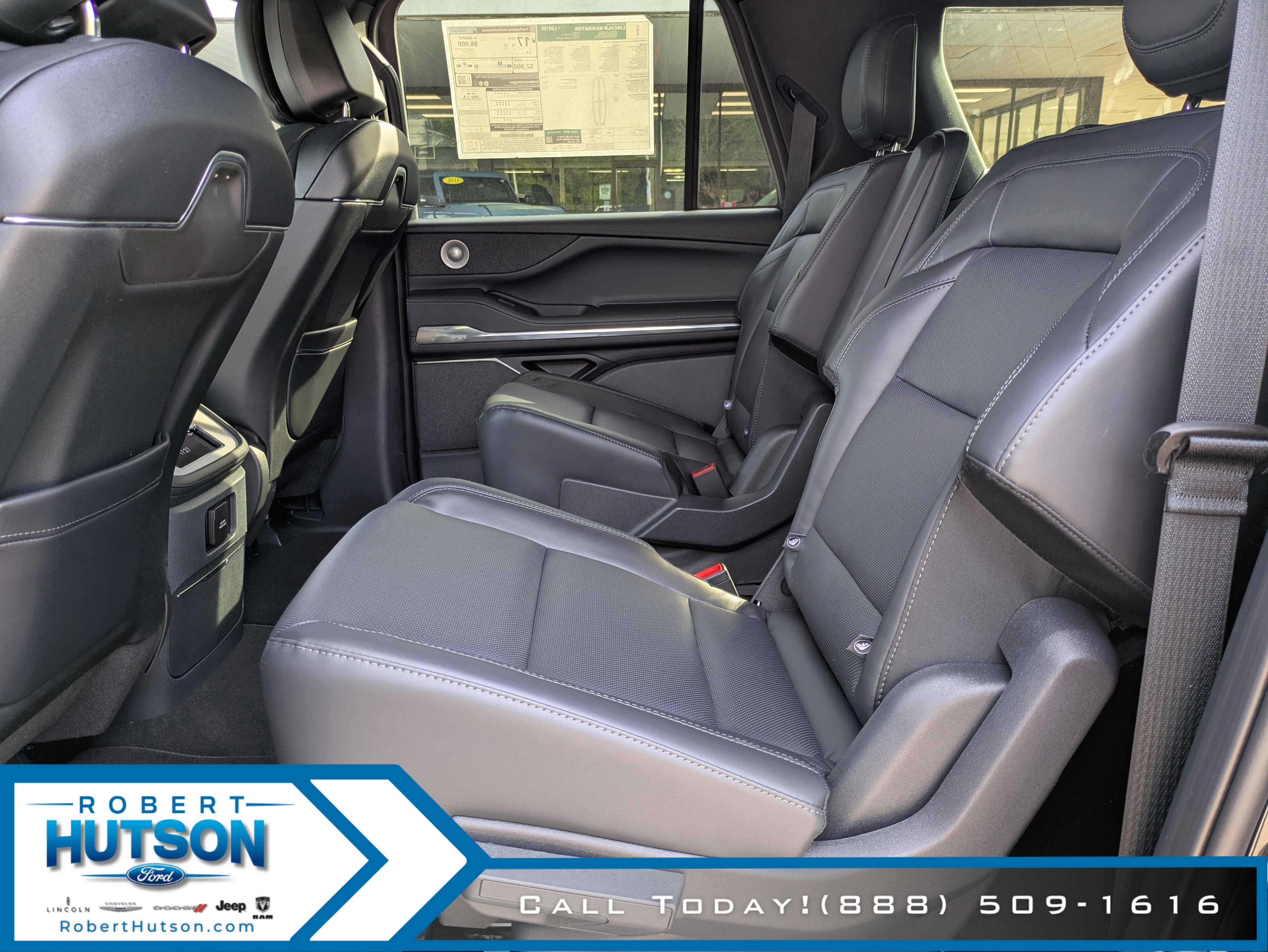 New 2026 Lincoln Navigator L Reserve w/ Jet Appearance Package AWD/4WD image 14