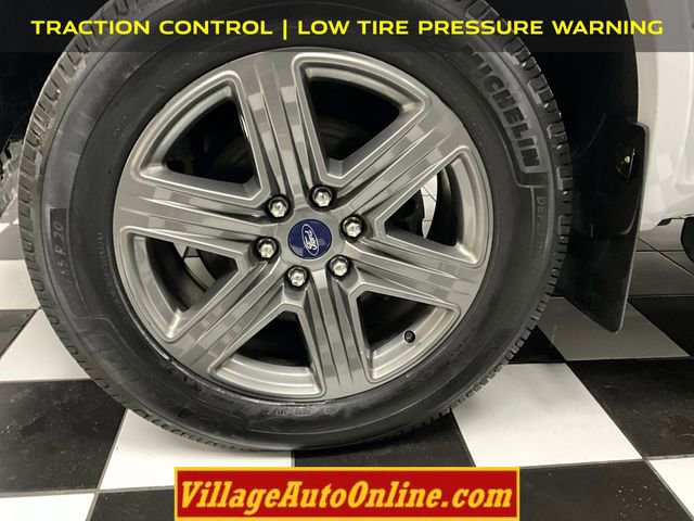 Used 2020 Ford F150 Lariat w/ Equipment Group 502A Luxury AWD/4WD image 20