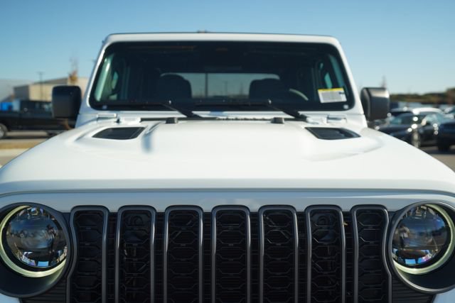 New 2026 Jeep Gladiator Rubicon AWD/4WD image 38