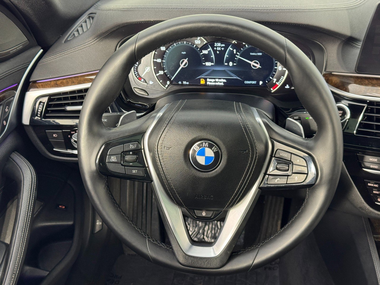 Used 2017 BMW 540i xDrive image 21