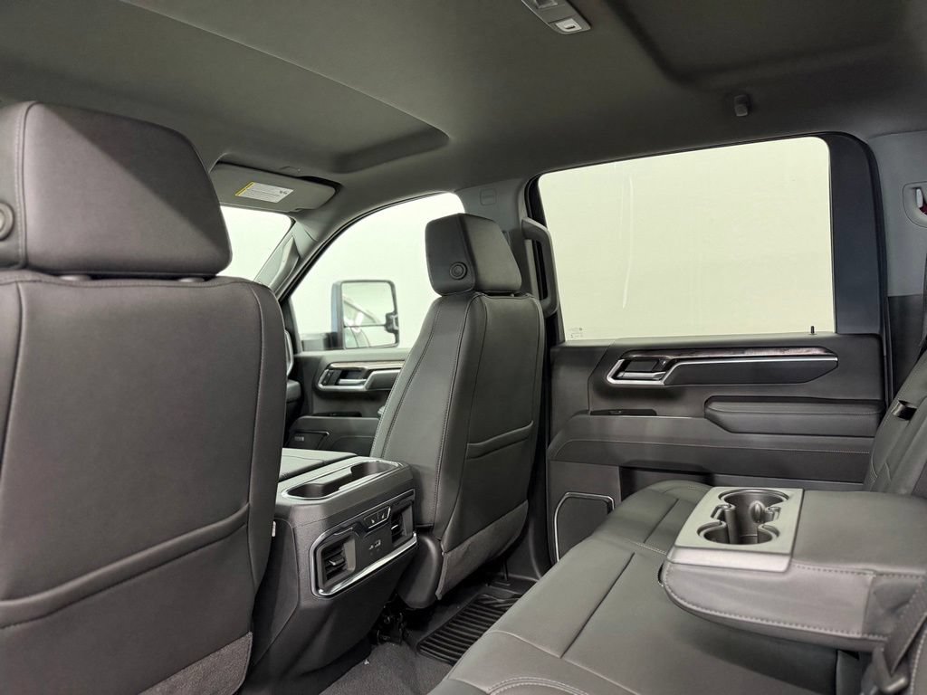 New 2026 Chevrolet Silverado 3500 LTZ w/ LTZ Plus Package AWD/4WD image 11